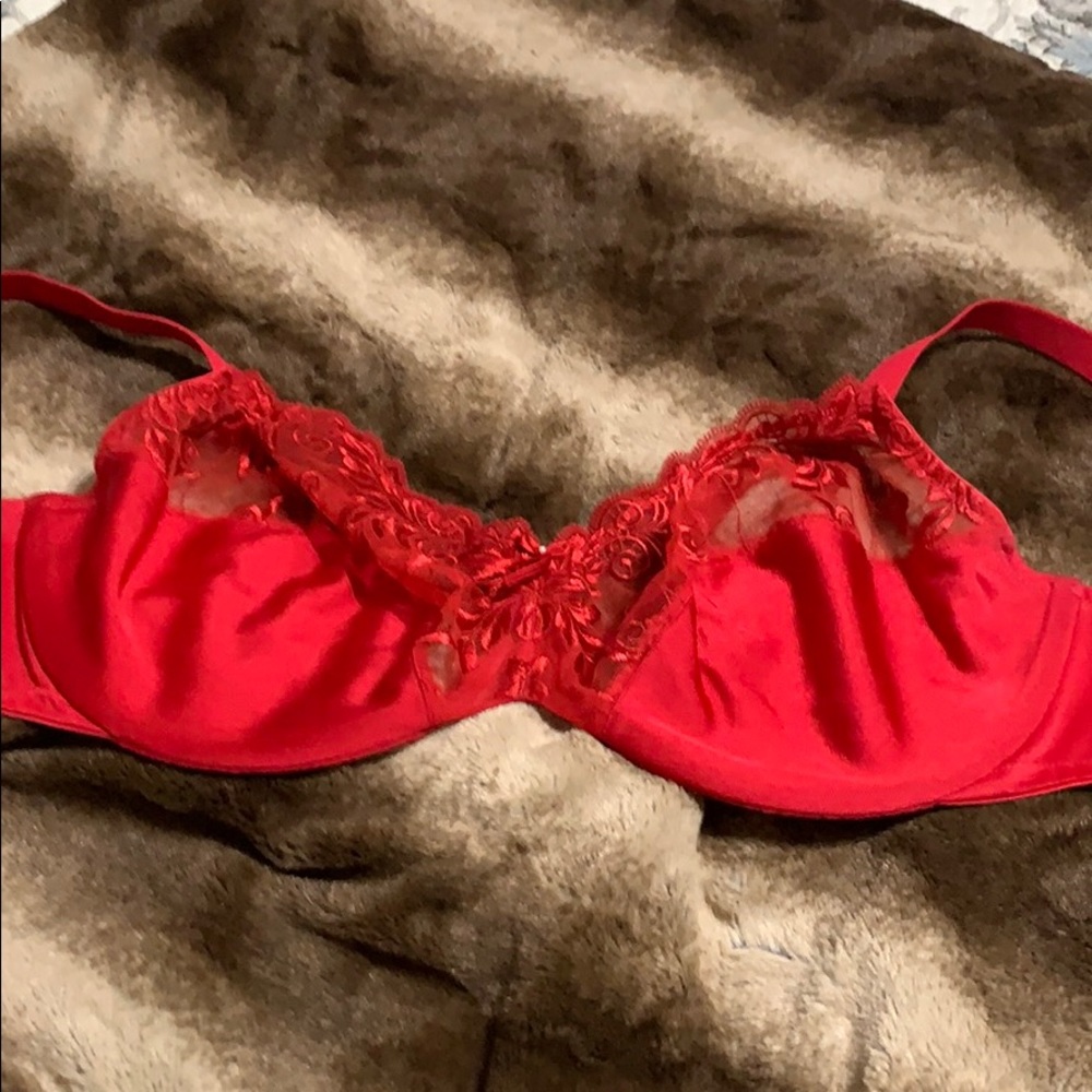 Soma 38DDD Red lace unlined bra
